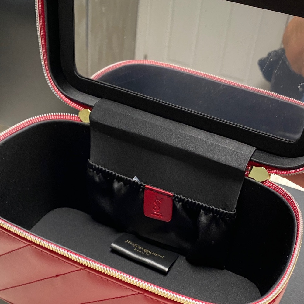 YSL Red Quilted Vanity Case - Picture 6 of 10